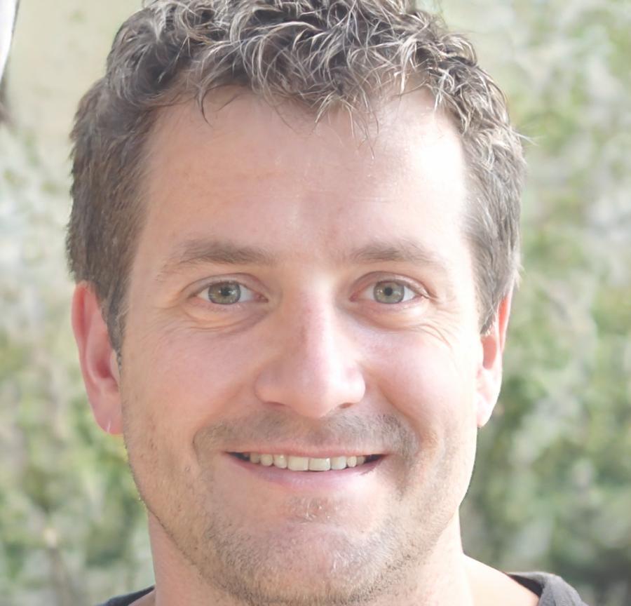 Portrait de Philippe Martin, consultant en stratégie financière